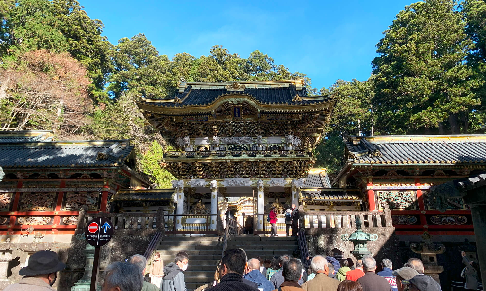 日本で最も美しい門の一つ「陽明門」